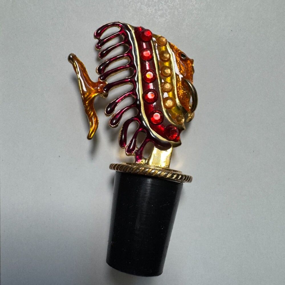 Wine Bottle Stopper Standard Rhinestone Enamel Fish Gold Tone Ornate